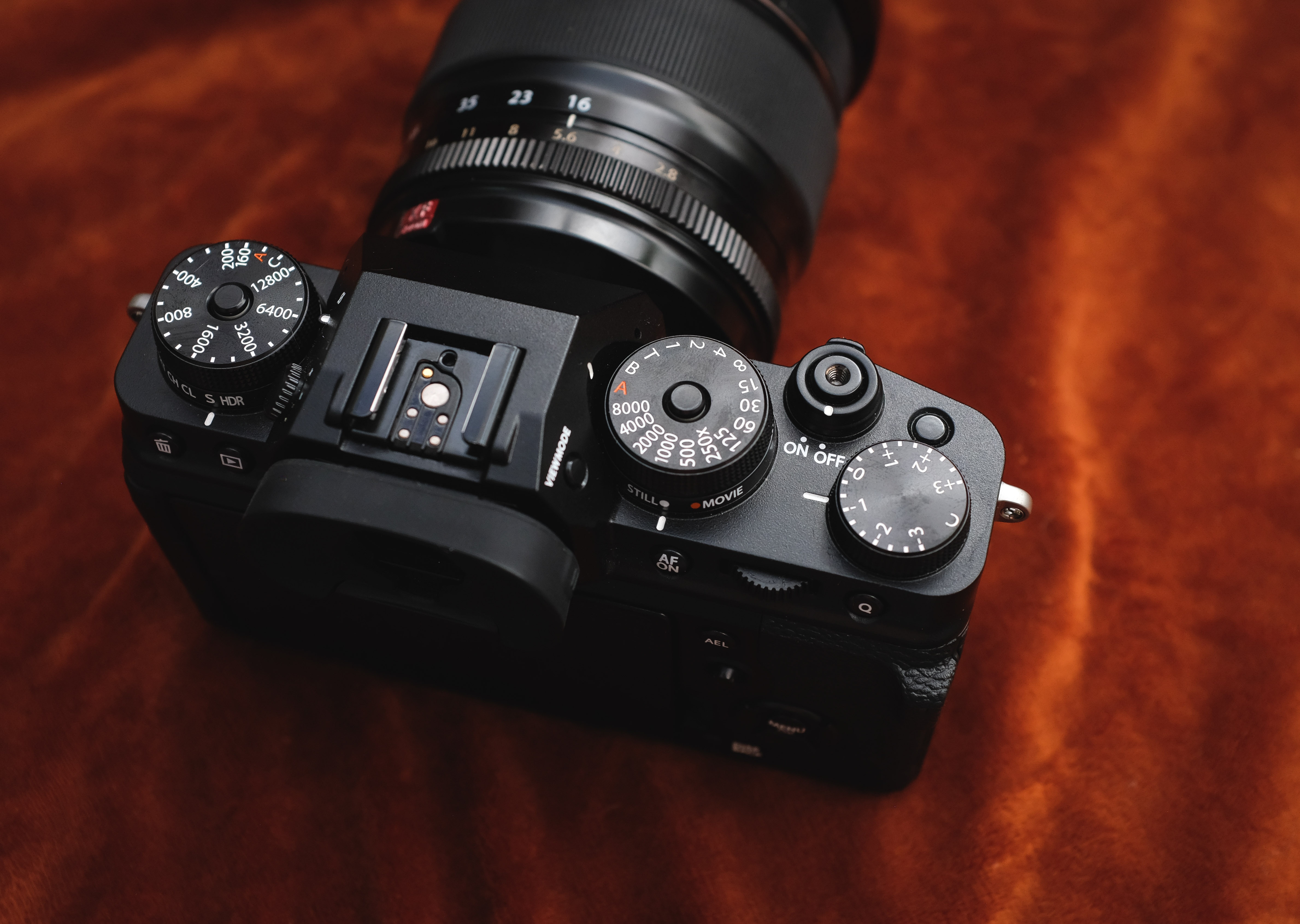 danh gia Fujifilm X-T4 anh 15