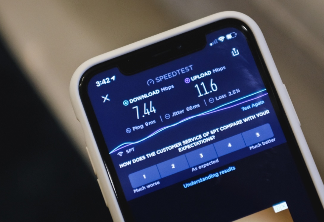 Thanh tra cong ty bi to doc quyen Internet tai Phu My Hung hinh anh