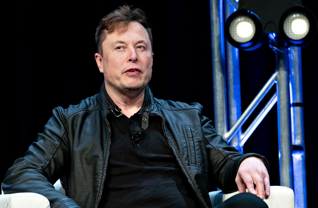 Tesla co xung dang vuot mat Toyota? hinh anh