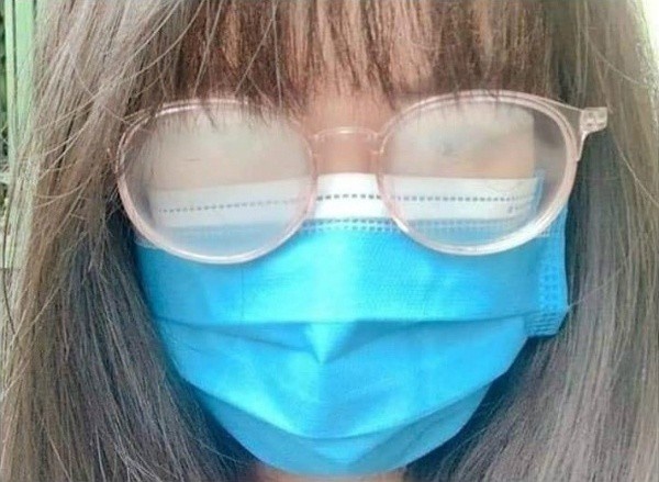 Bi lua hang chuc trieu dong khi mua khau trang y te tren Facebook hinh anh