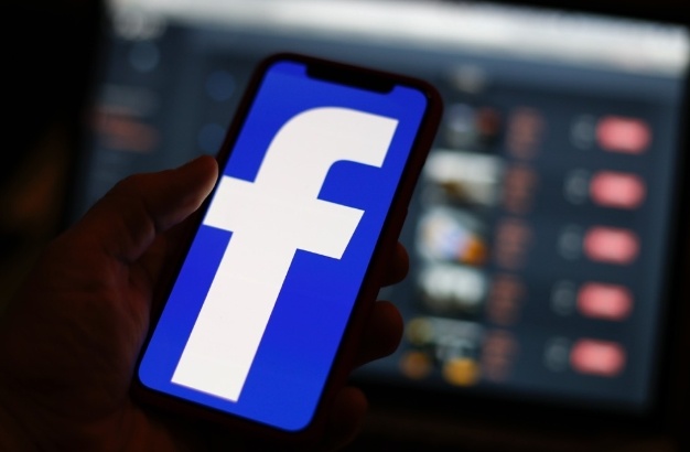 Chieu ep vay nang lai moi tren Facebook co the la tin gia hinh anh