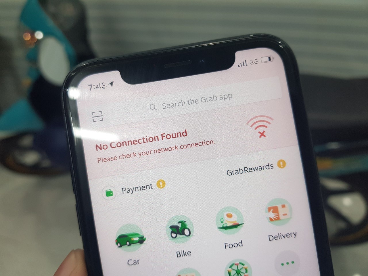 Tai xe cong nghe ve som vi su co mang MobiFone hinh anh