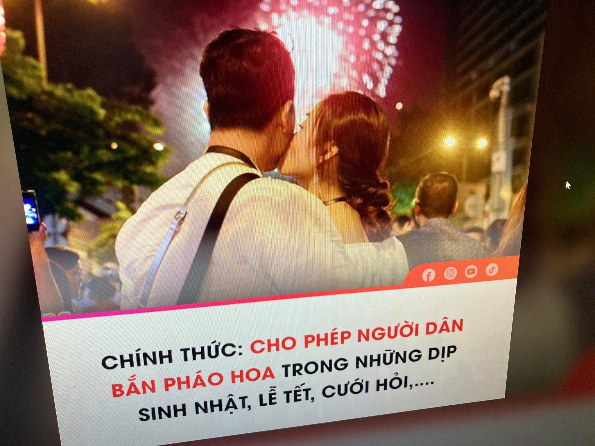 bao hoa mang xa hoi anh 2