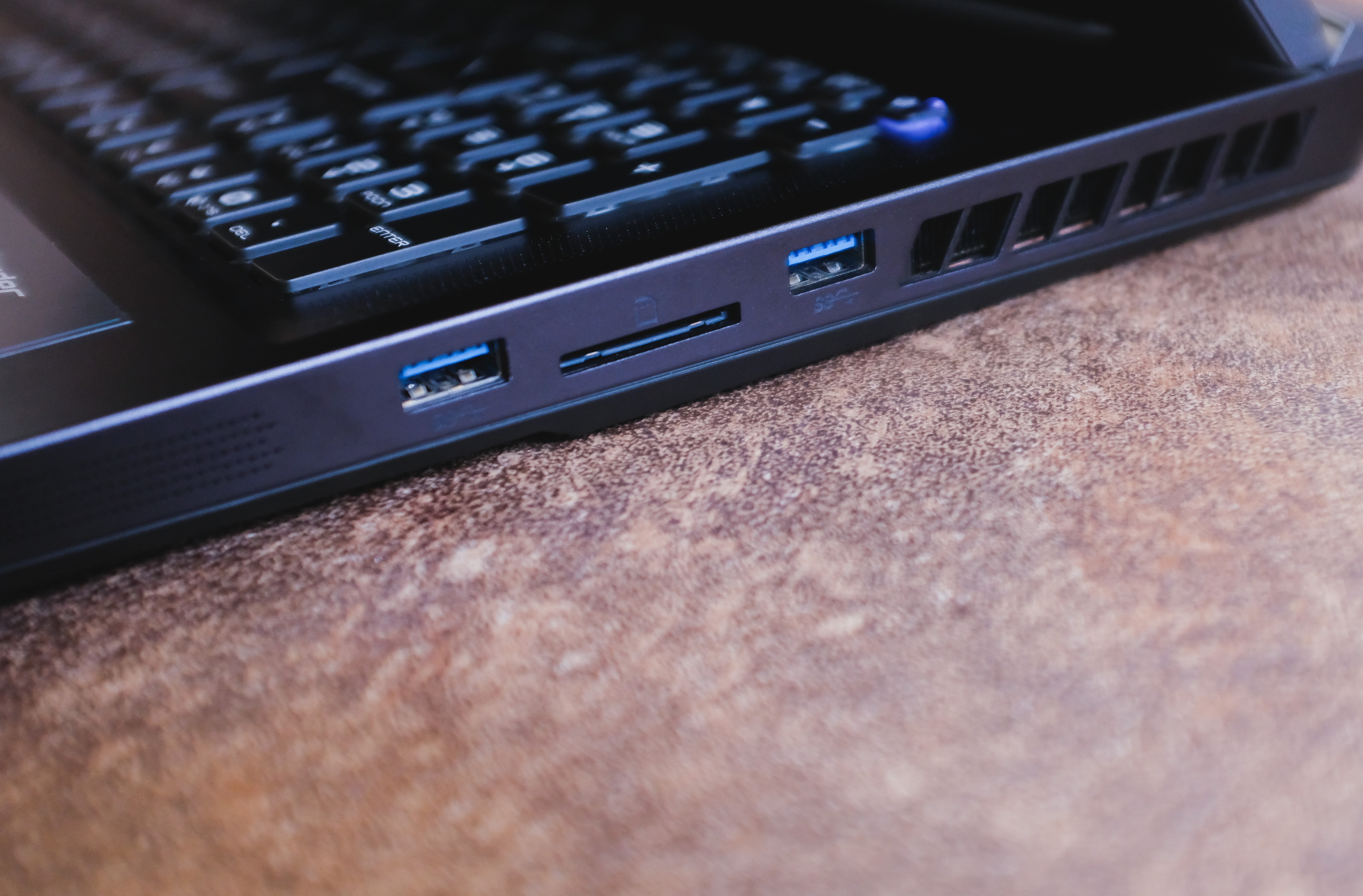 danh gia msi ge76 anh 11