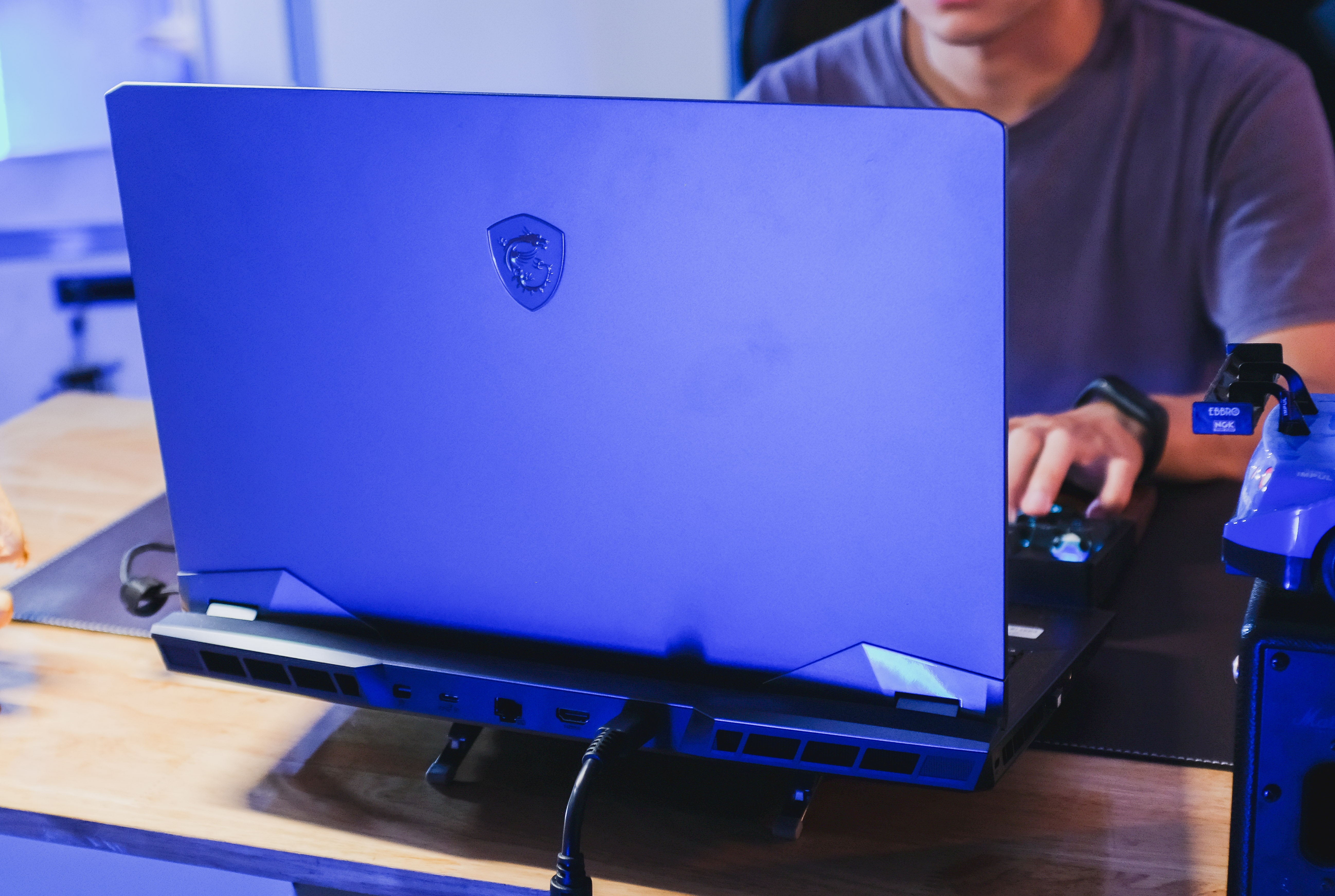 danh gia msi ge76 anh 1