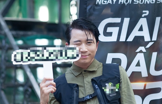 Karik, Hoang Thuy Linh va nhieu nghe si quang cao web co bac hinh anh