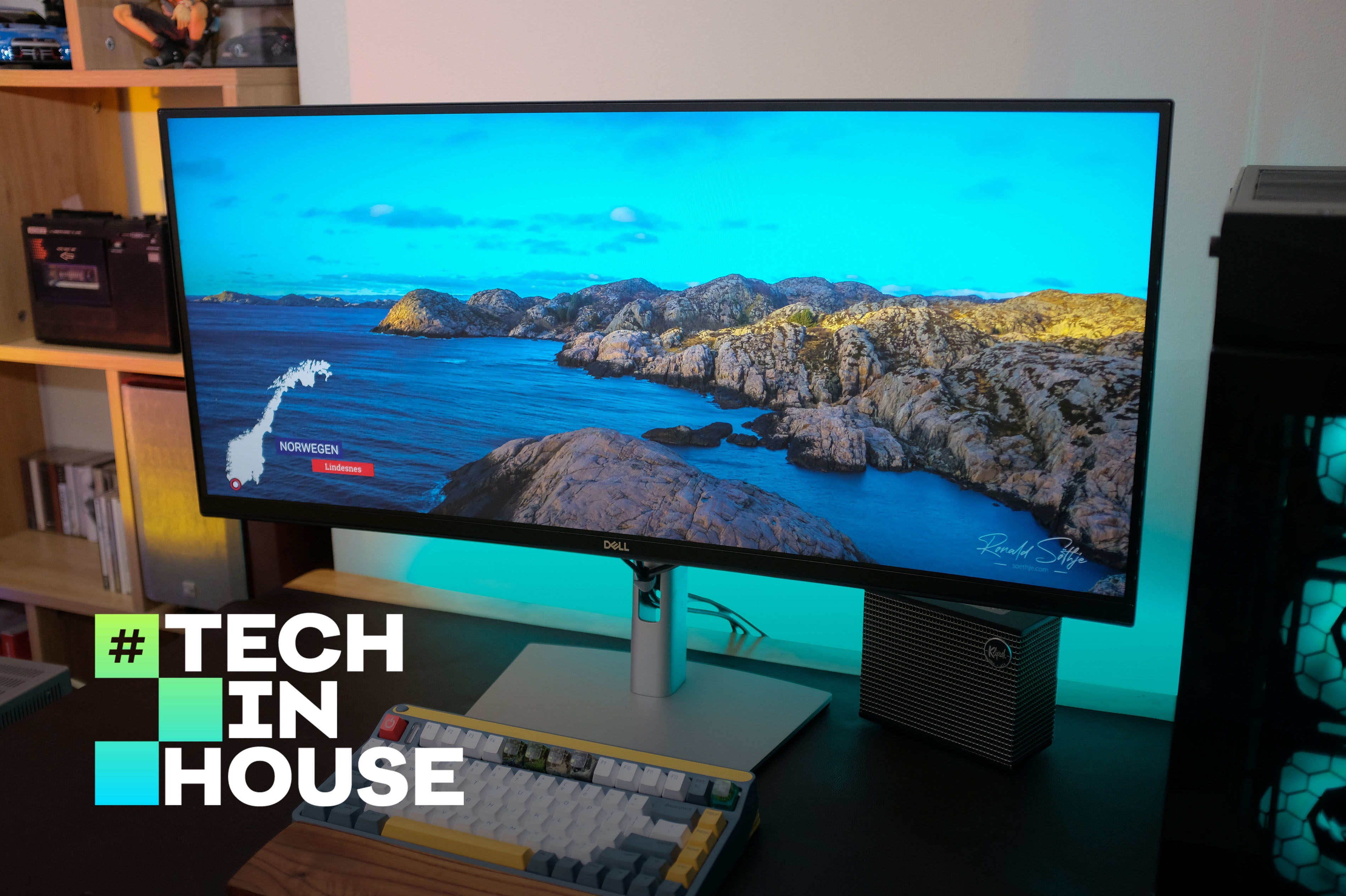 Toi mua them mot man hinh de lam viec tai nha hinh anh