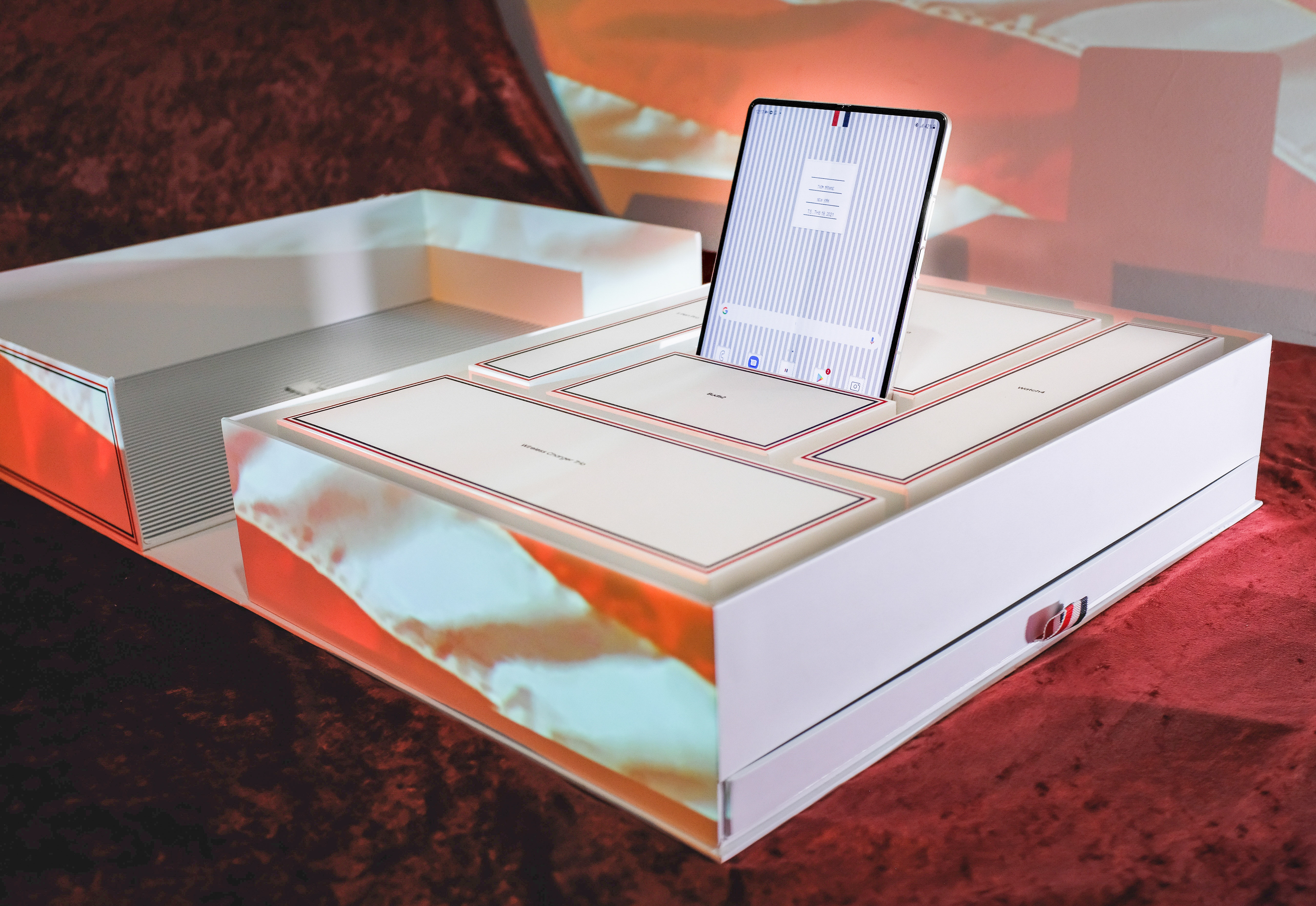 samsung galaxy fold3 thom browne anh 1