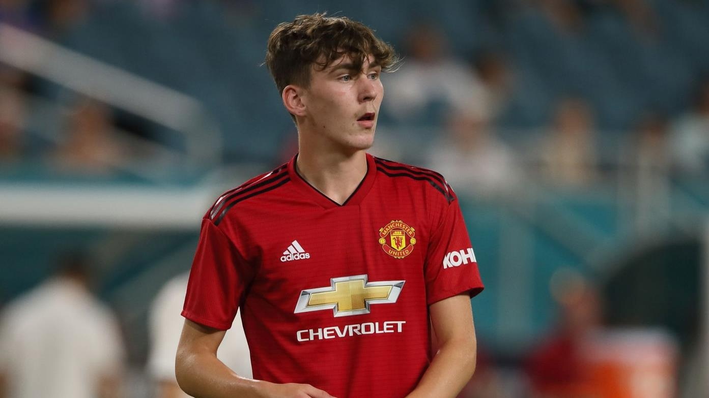 U23 MU 5-0 U23 West Brom: Sao tre James Garner lap cu dup hinh anh