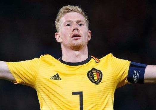 De Bruyne duoc tan duong vi hat-trick kien tao hinh anh