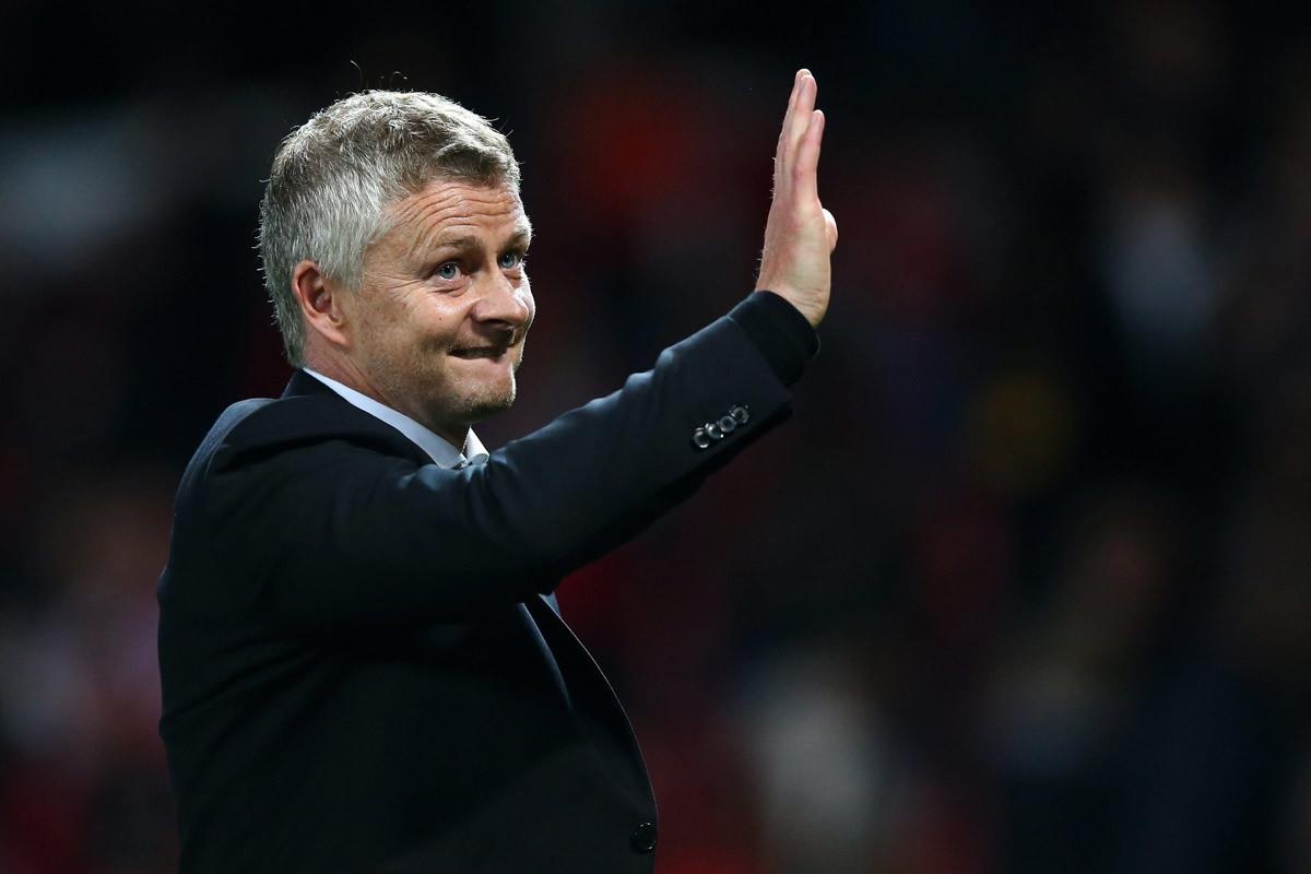MU dau Arsenal, Solskjaer doi dien nguy co mat viec hinh anh
