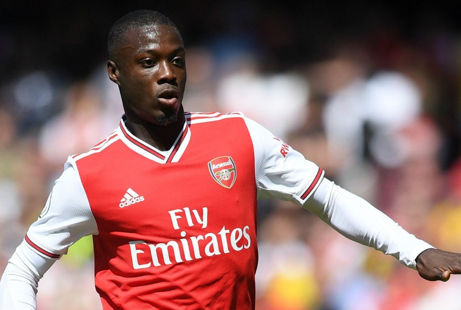 Huyen thoai Arsenal chi trich Nicolas Pepe hinh anh