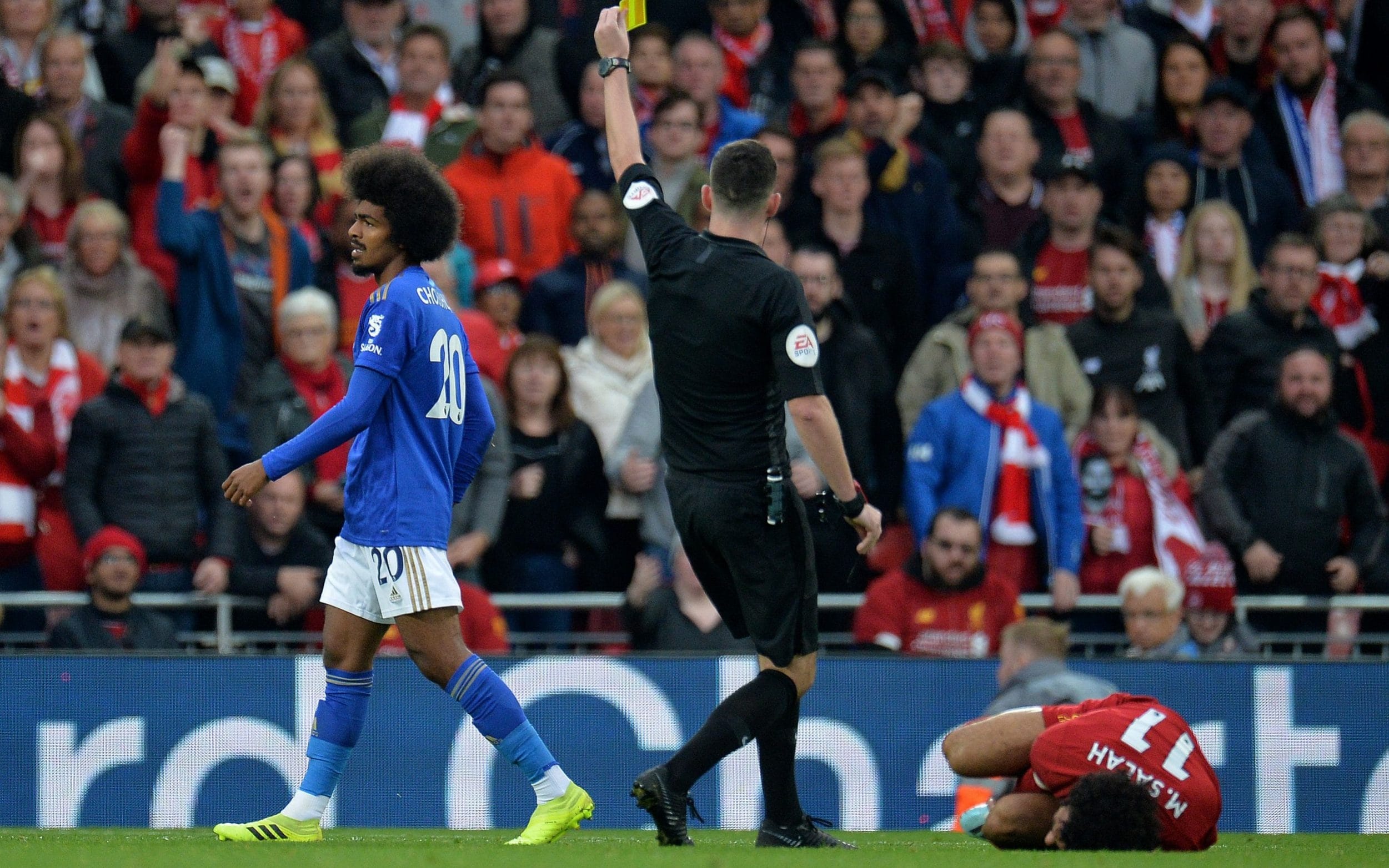 Hamza Choudhury bị phân biệt chủng tộc. ảnh 1 Hamza Choudhury bi phan biet chung toc. anh 1