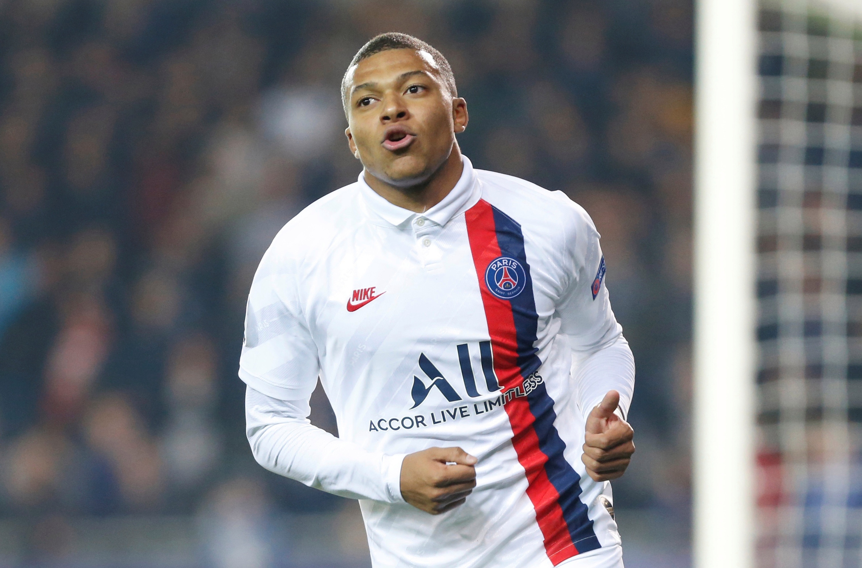 Juventus choi lon du chi 380 trieu euro cho Mbappe. anh 1