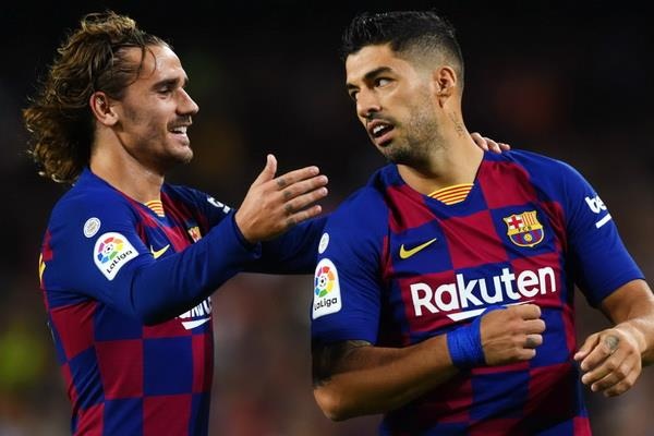 CDV Barca trach Suarez xu te voi Griezmann hinh anh