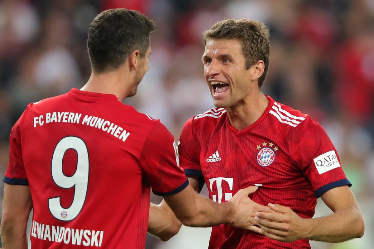 Lewandowski va Mueller cung lap ky luc sau tran thang cua Bayern hinh anh