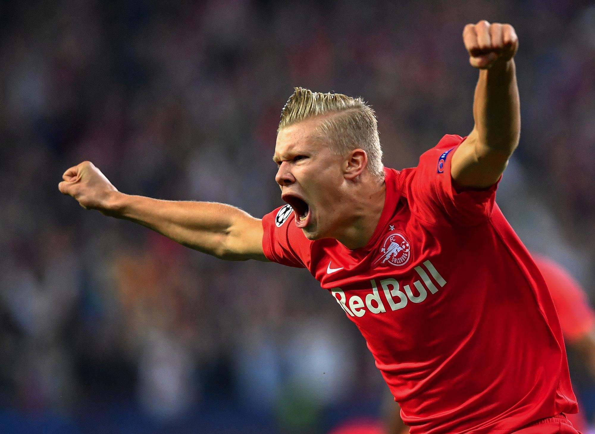 Erling Haaland ghi hat-trick thu 5 trong mua giai hinh anh