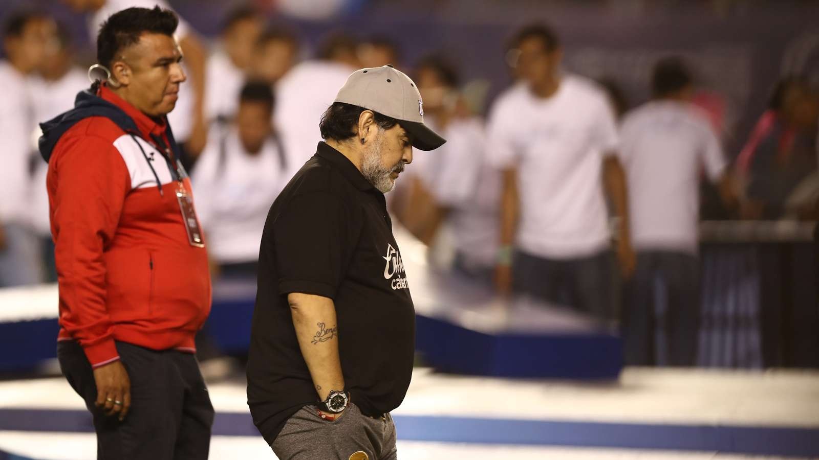 Diego Maradona tu chuc sau 72 ngay dan dat Gimnasia anh 1