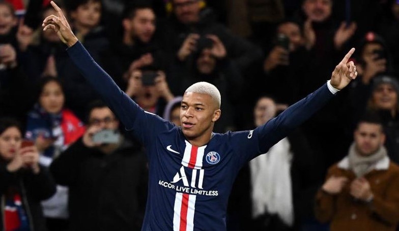 Mbappe: 'That dang tu hao khi duoc Messi chu y' hinh anh