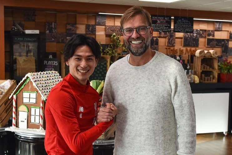 Minamino co buoi tap dau tien cung Liverpool ngay dau nam 2020 hinh anh