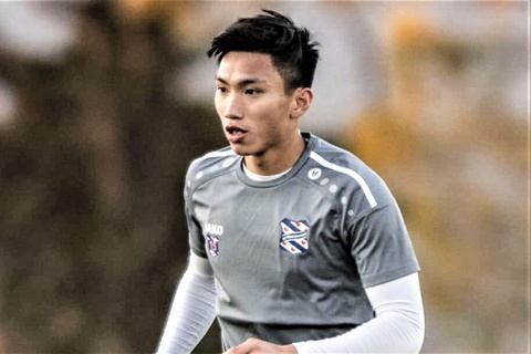 Van Hau co vu dong doi truoc tran dau voi Jordan hinh anh