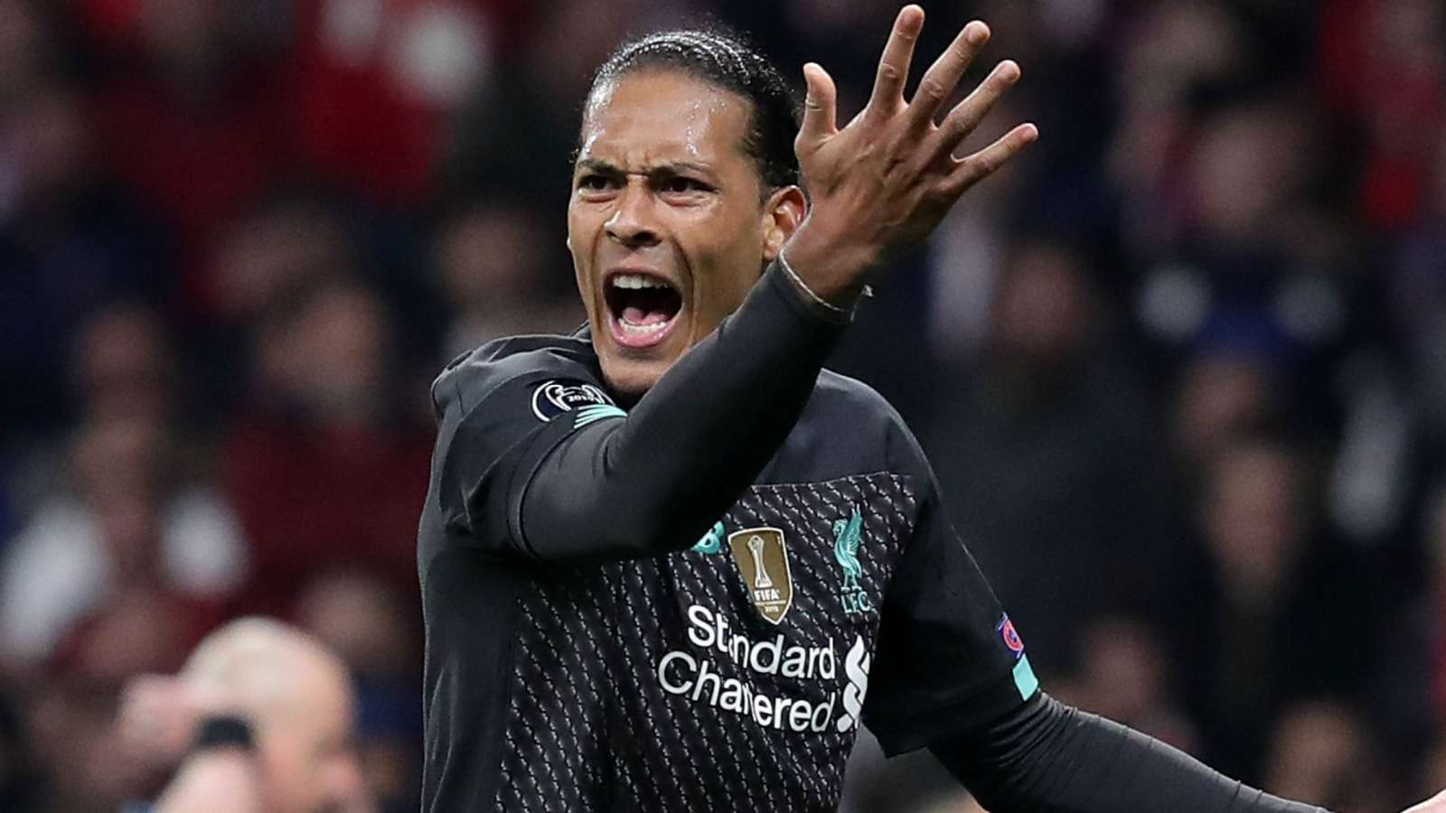 'Rat kho de Van Dijk tu choi Barcelona hoac Real Madrid' hinh anh