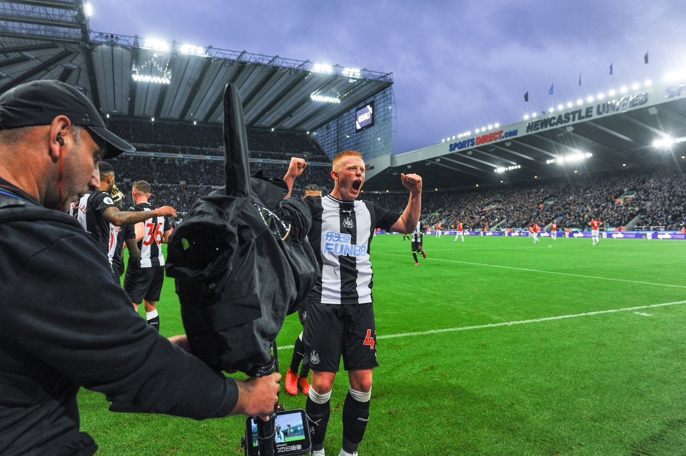 Nhung buc anh dep nhat Ngoai hang Anh 2019/20 den luc nay anh 12