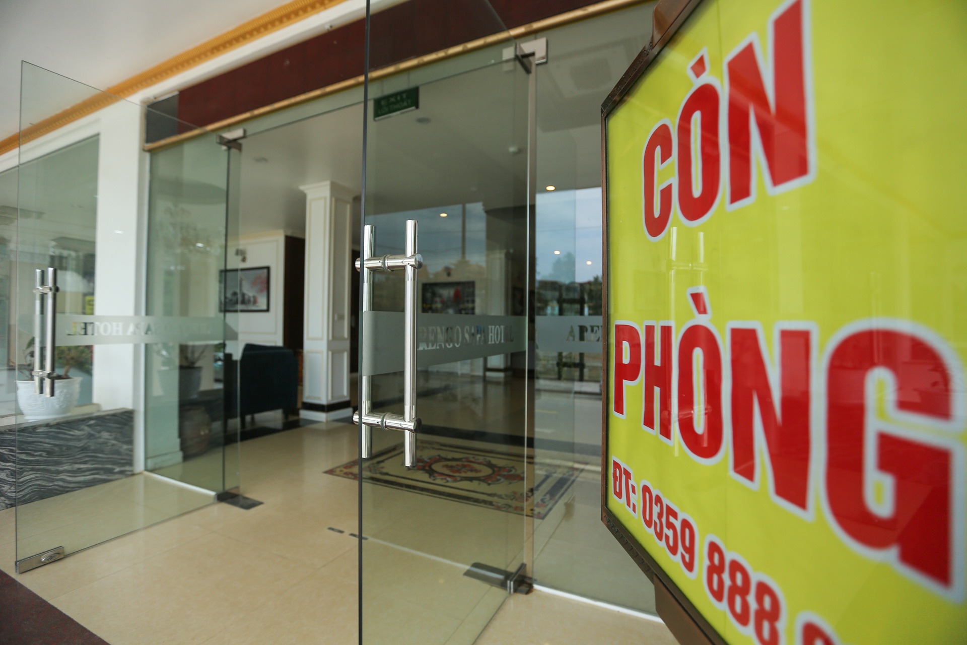 Du khach o at tra phong o Sa Pa truoc ngay nghi le 30/4-1/5 anh 3