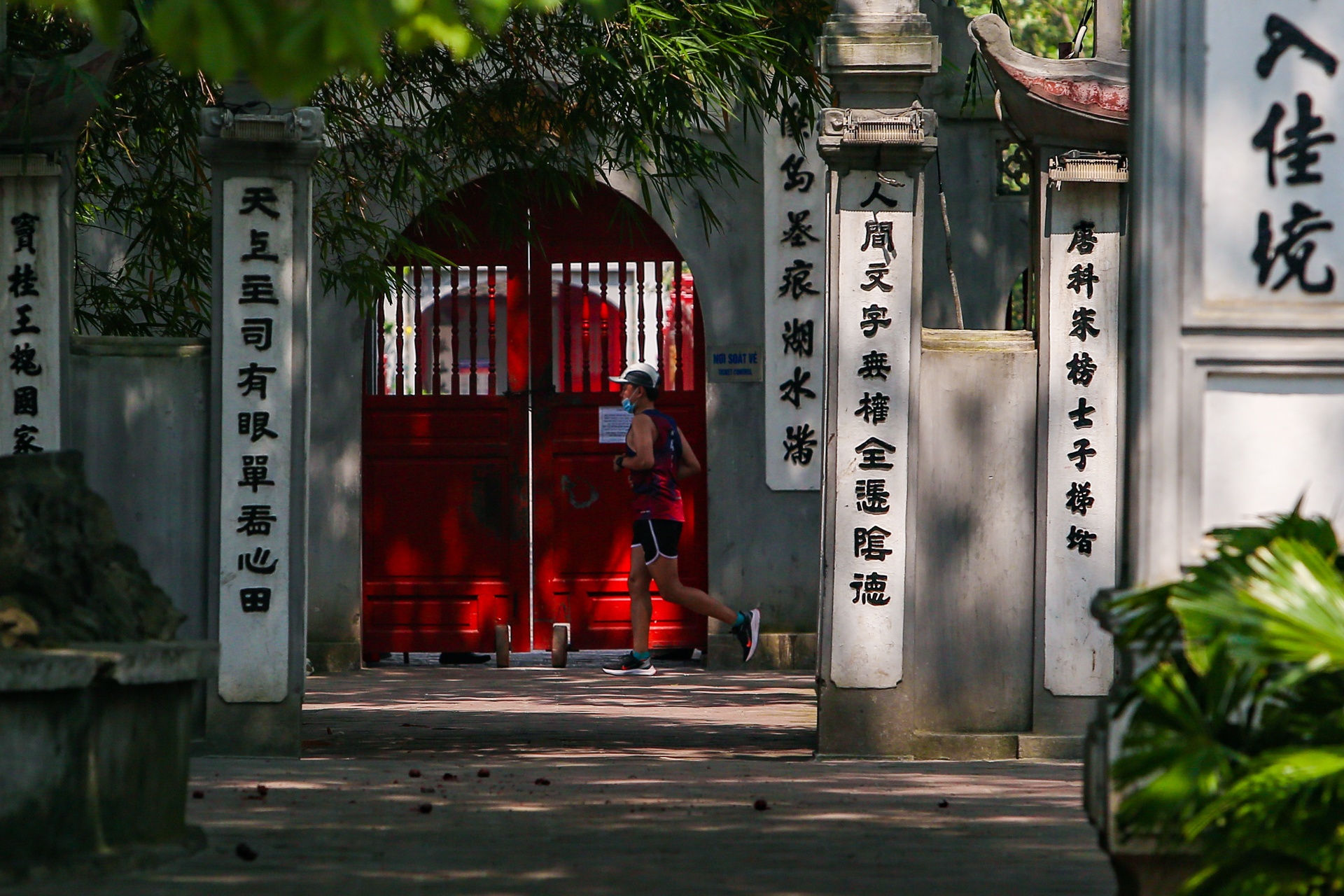 Pho phuong Ha Noi vang ve sau buoi sang ghi nhan so ca nhiem ky luc anh 6