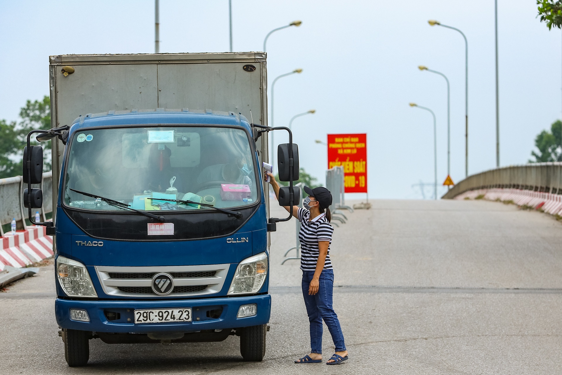 Hang loat chot chan phong dich o ngoai thanh Ha Noi anh 7