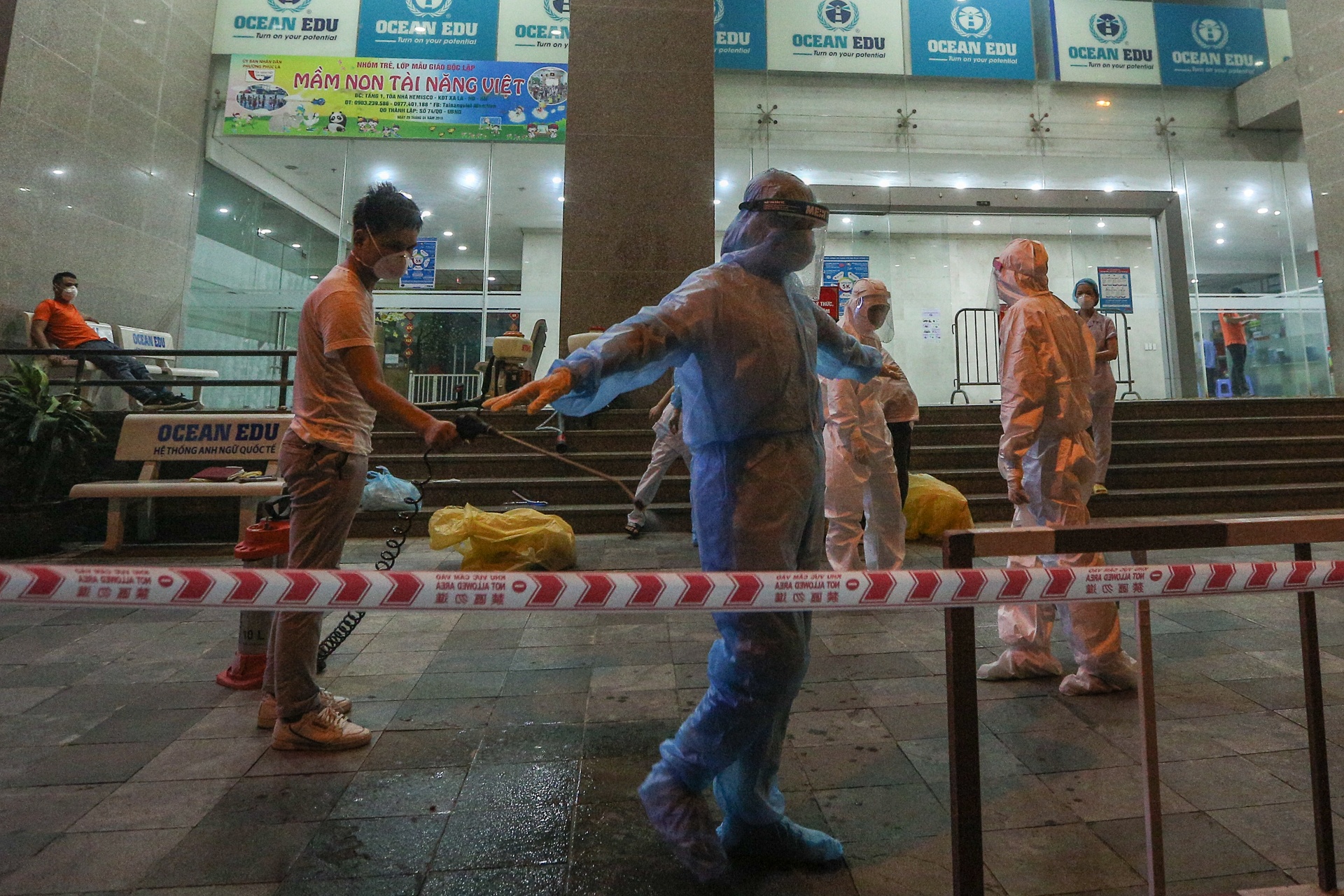 Phong toa toa nha Hemisco Xa La anh 7