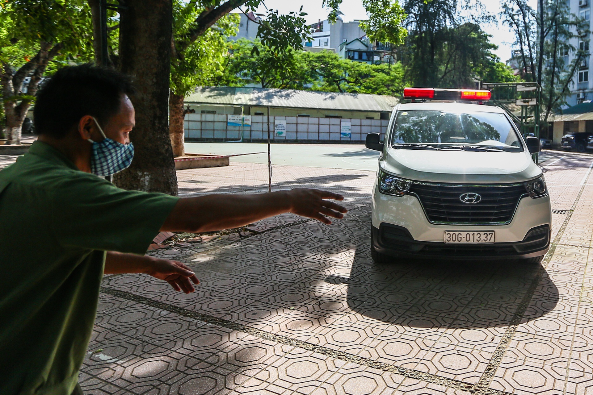 Dien tap tinh huong thi sinh thi THPT Quoc gia nghi mac Covid-19 anh 6