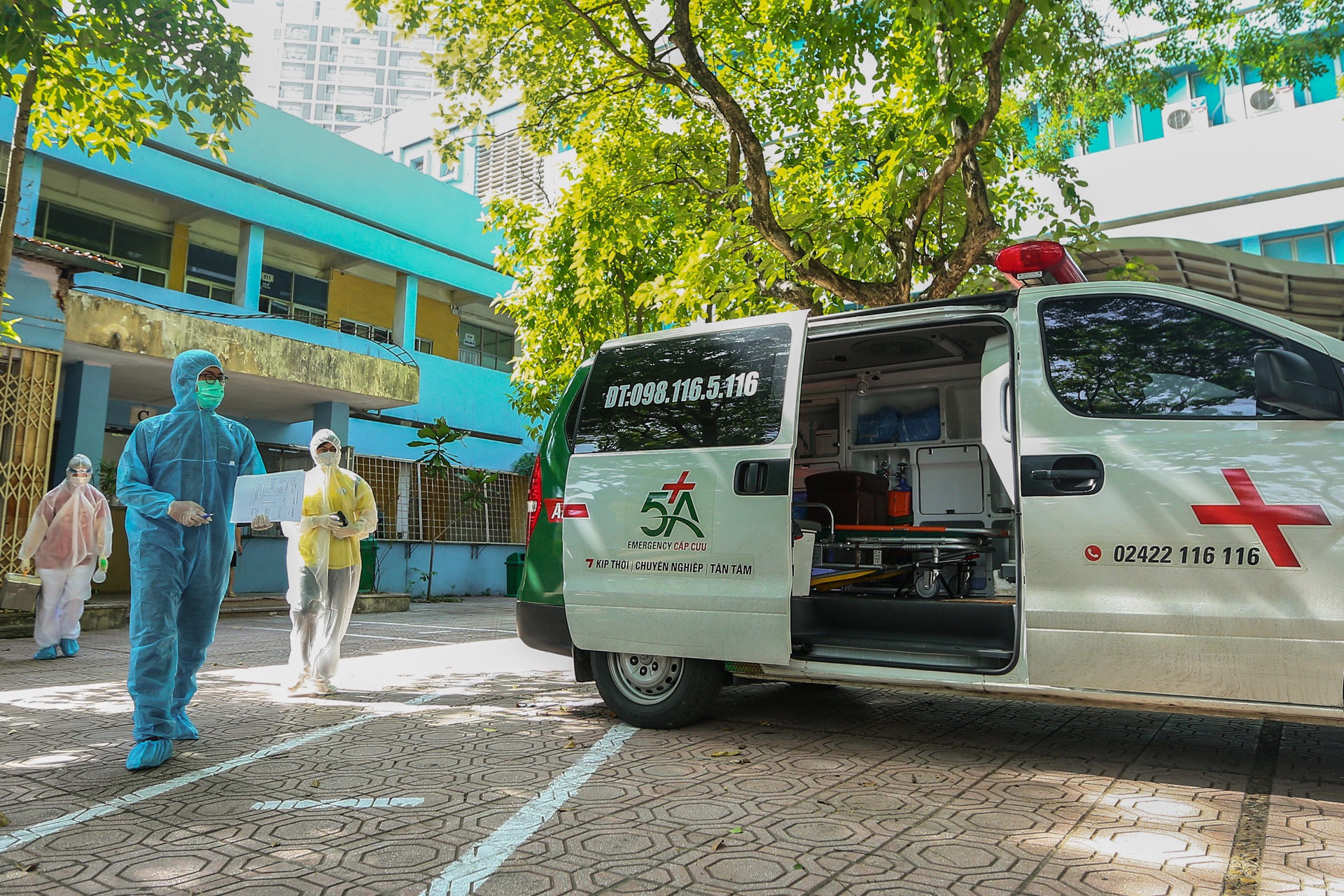 Dien tap tinh huong thi sinh thi THPT Quoc gia nghi mac Covid-19 anh 10