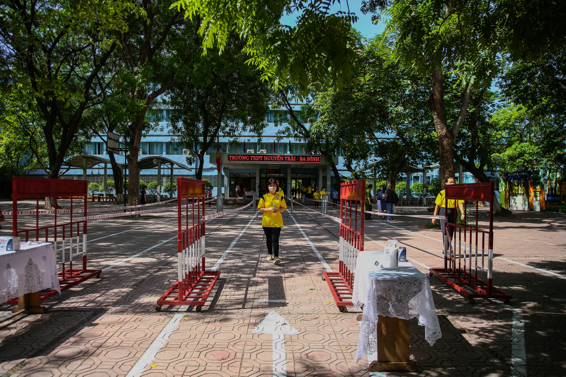 Dien tap tinh huong thi sinh thi THPT Quoc gia nghi mac Covid-19 anh 14