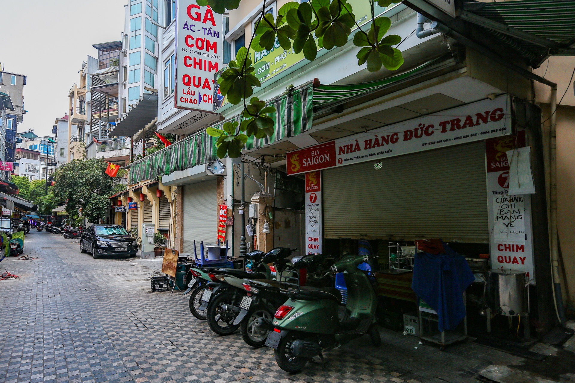 Pho am thuc Tong Duy Tan vang ve mua dich anh 8