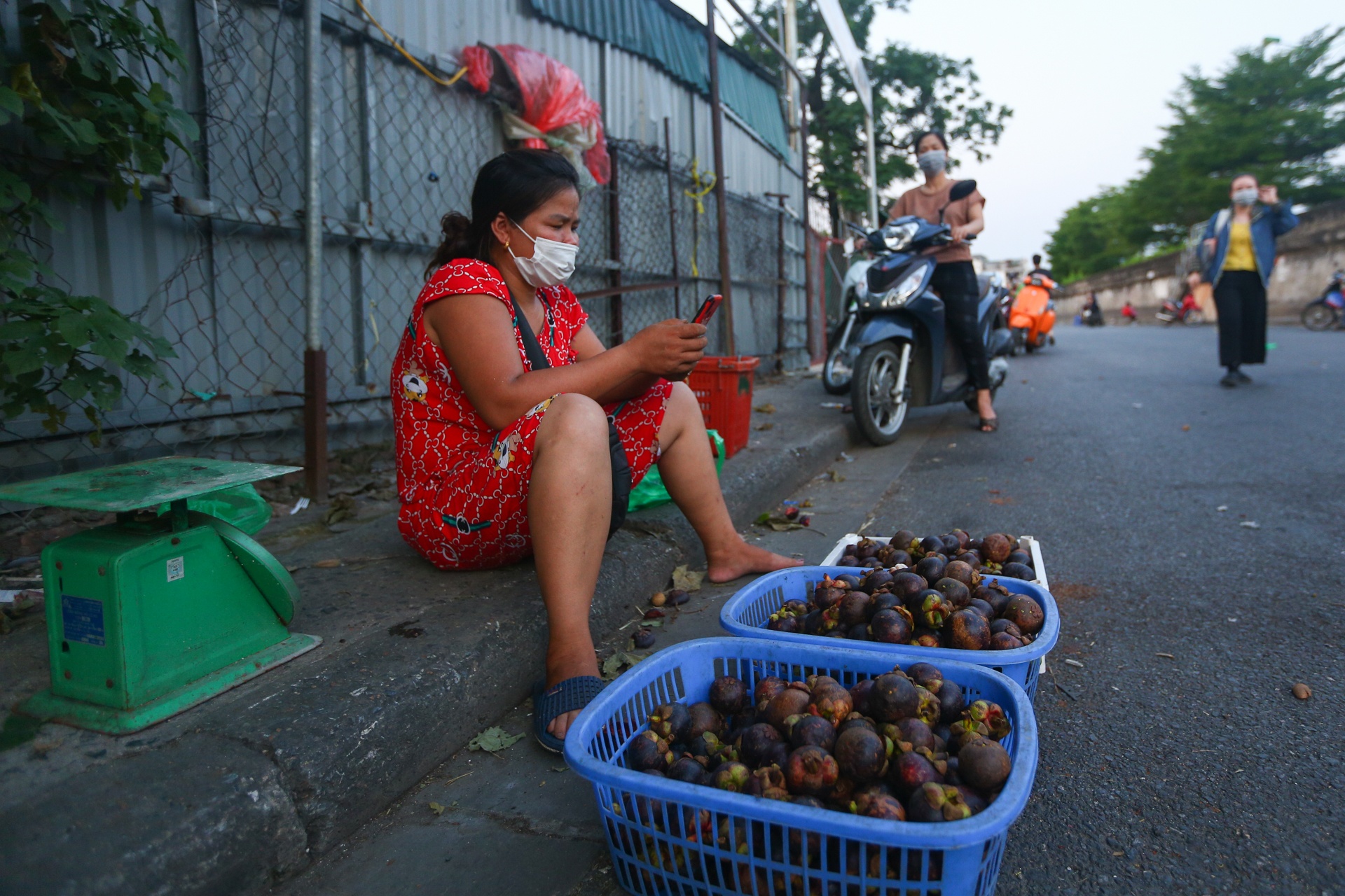 Phong toa toan bo cho Long Bien anh 6