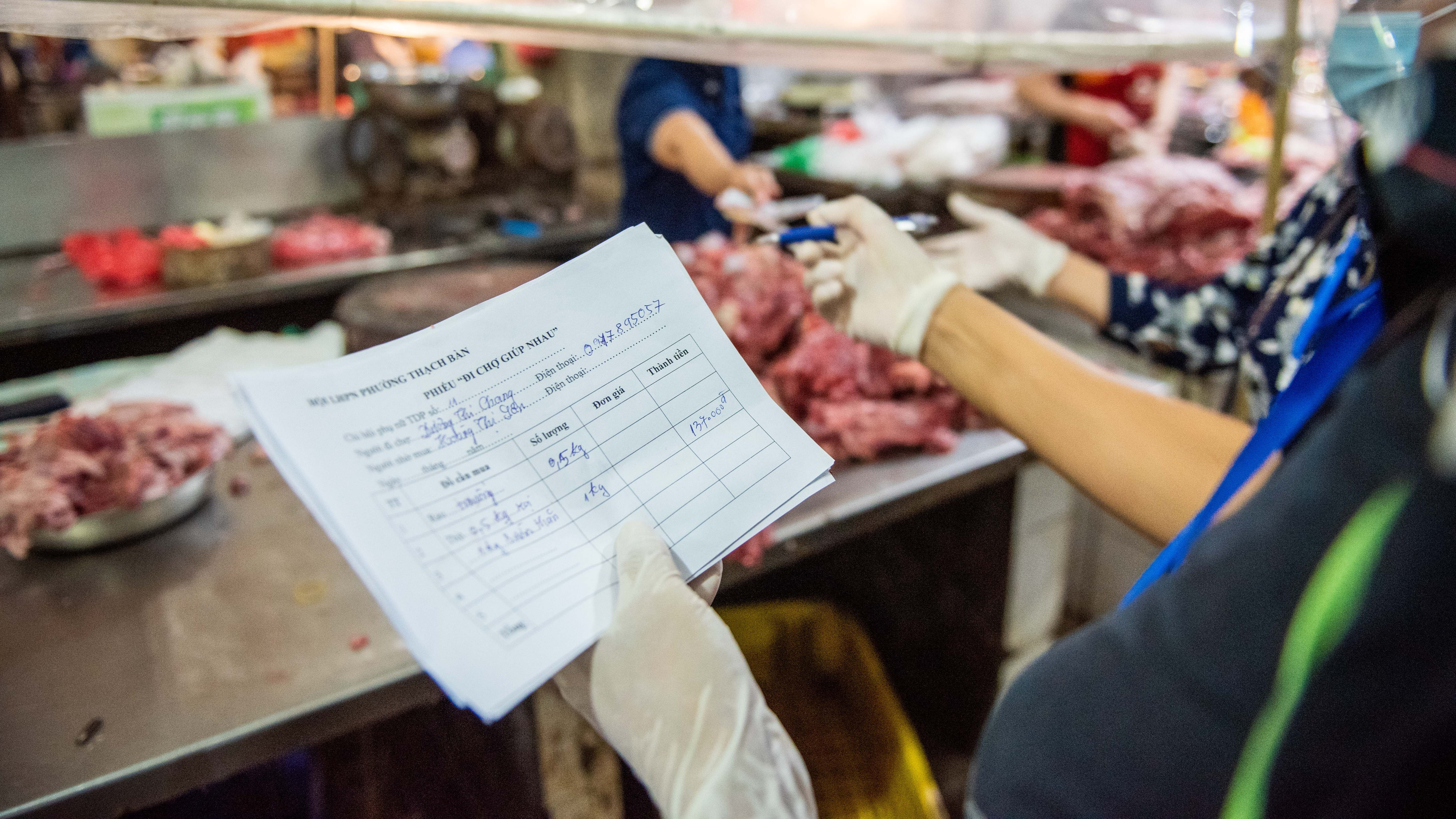 Di cho giup nguoi dan Ha Noi anh 6