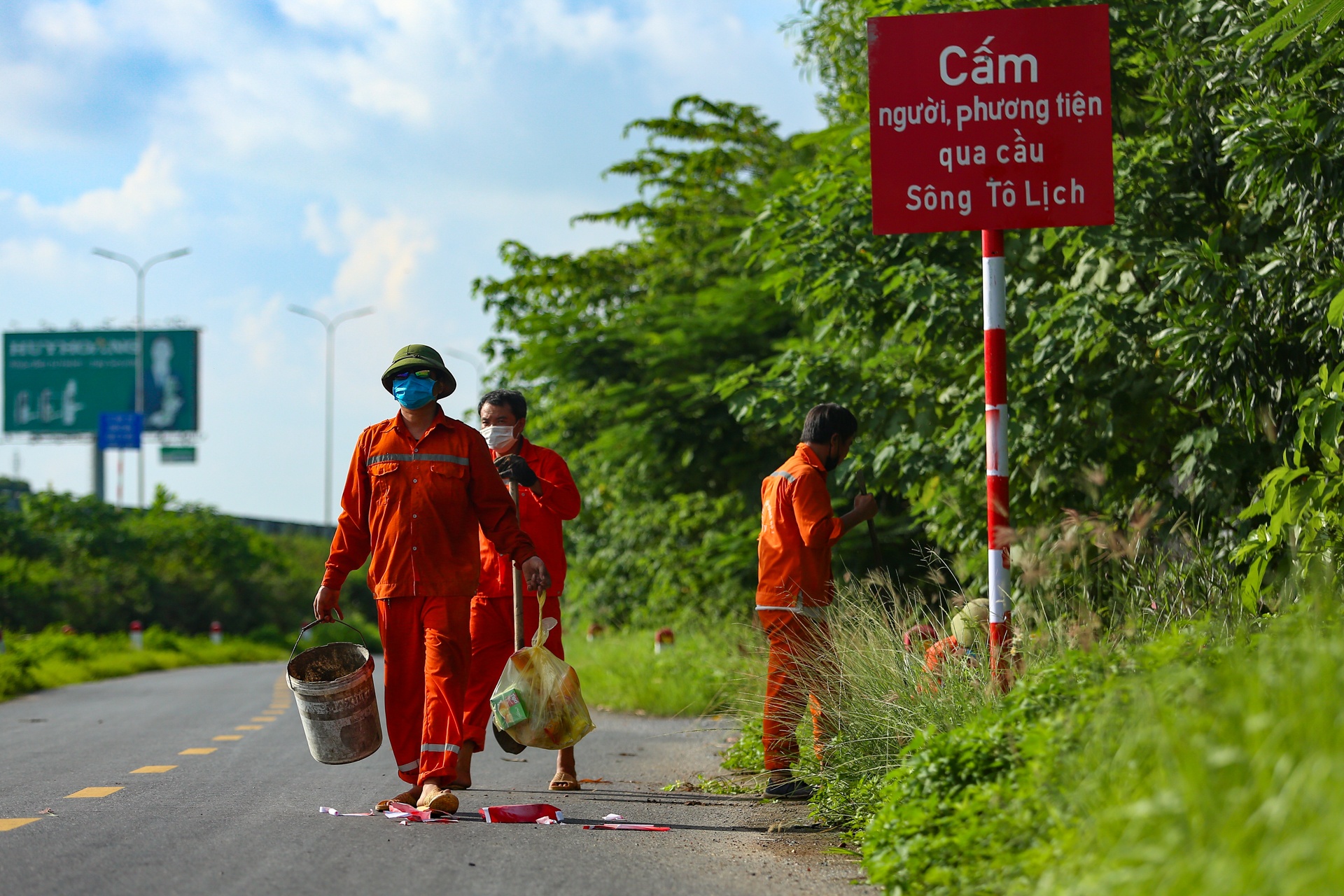 30 chot chan cung ngan nguoi dan vao vung dich o Ha Noi anh 9