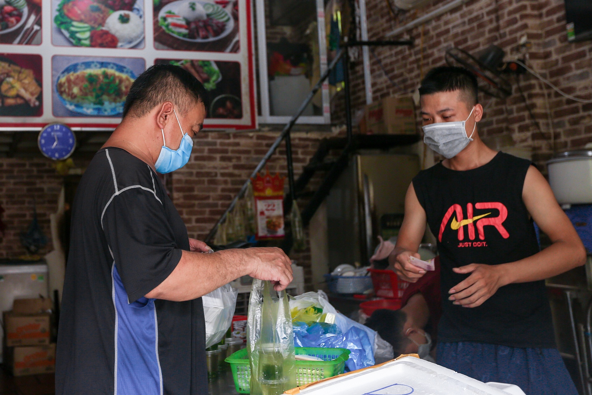 Hang an o vung xanh huyen Gia Lam ban mang ve tro lai anh 7