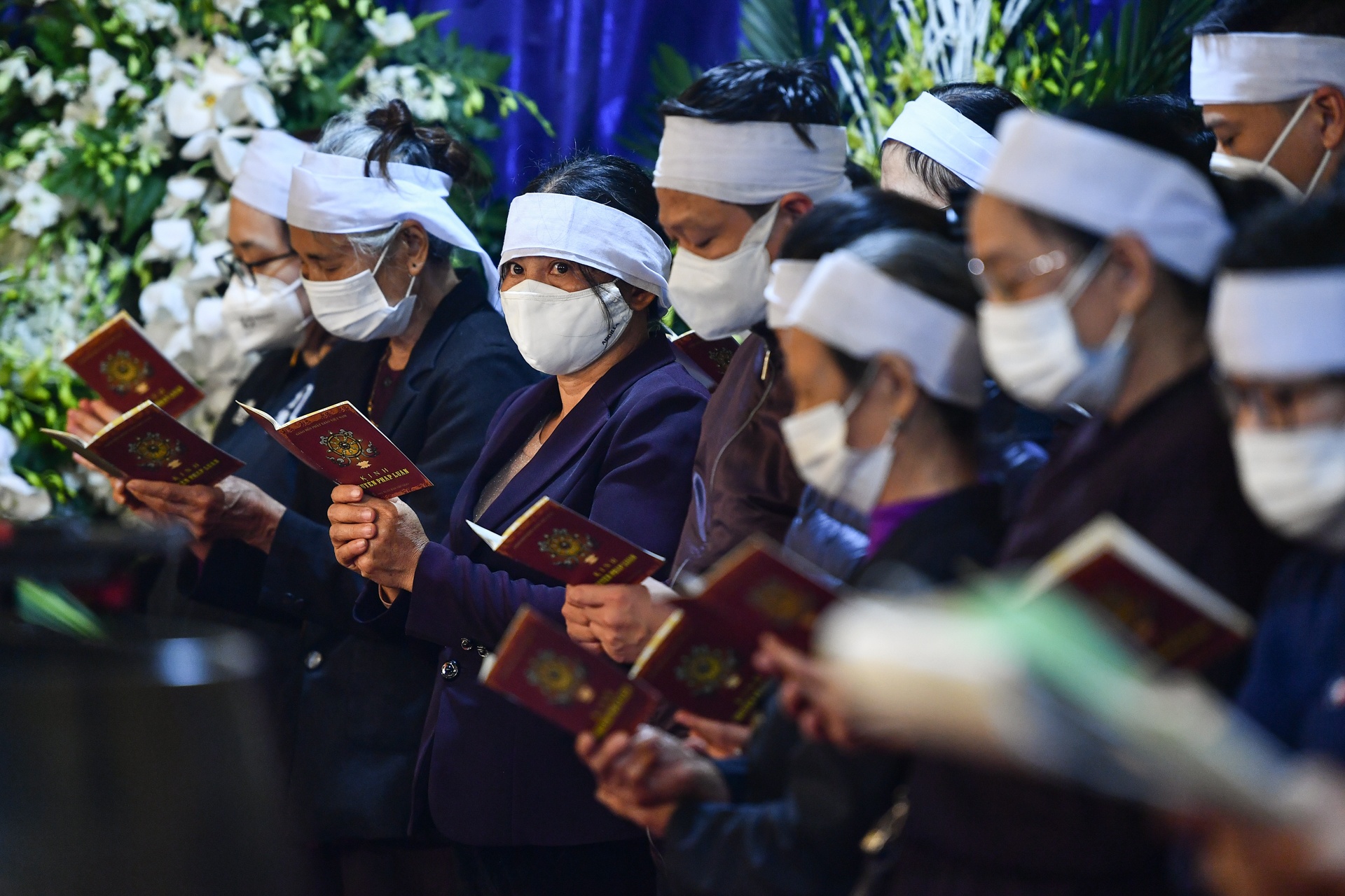 Nguoi dan,  phat tu xuc dong tien dua co Dai lao Hoa thuong anh 5