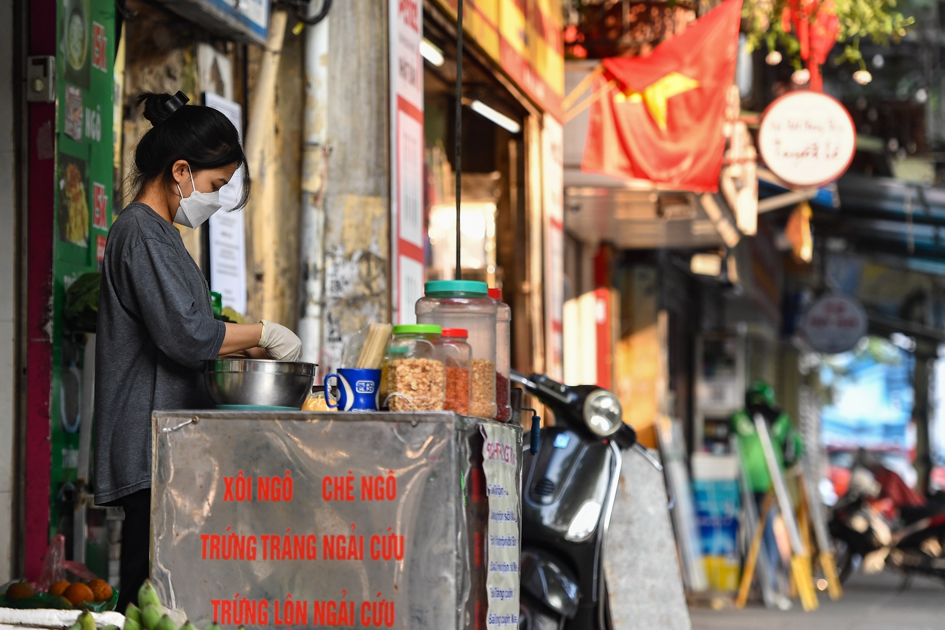 5 tuyen pho Ha Noi cho phep kinh doanh tren via he anh 6