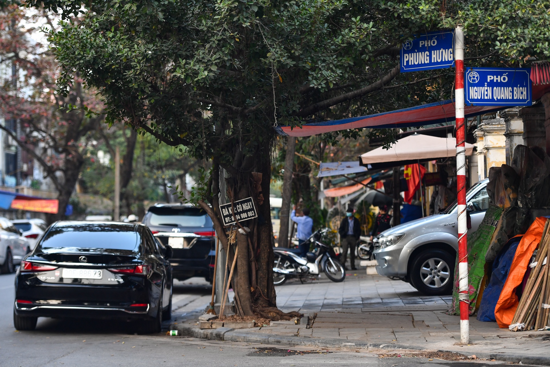 5 tuyen pho Ha Noi cho phep kinh doanh tren via he anh 10