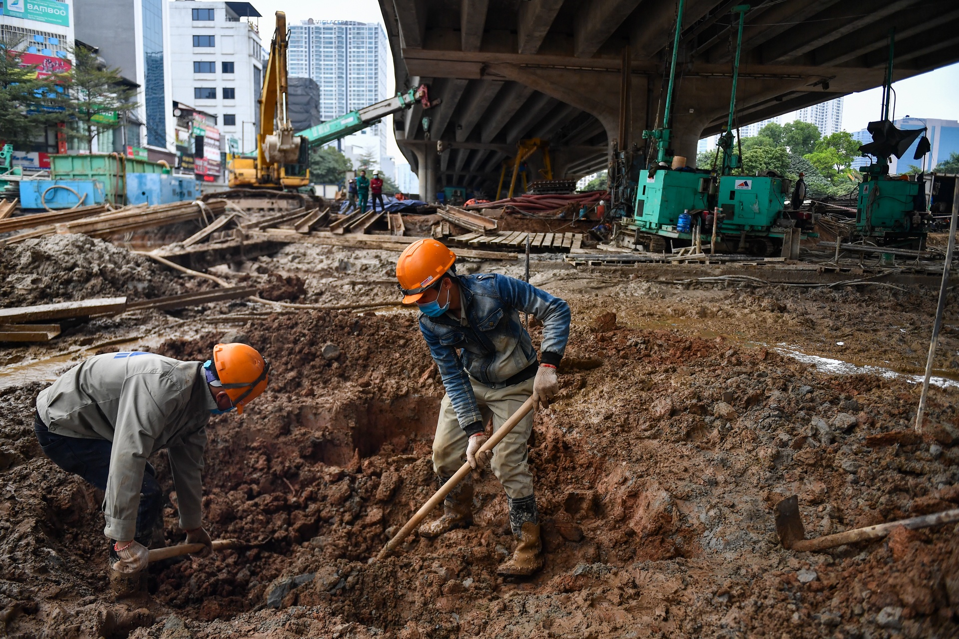 ham chui le van luong anh 8