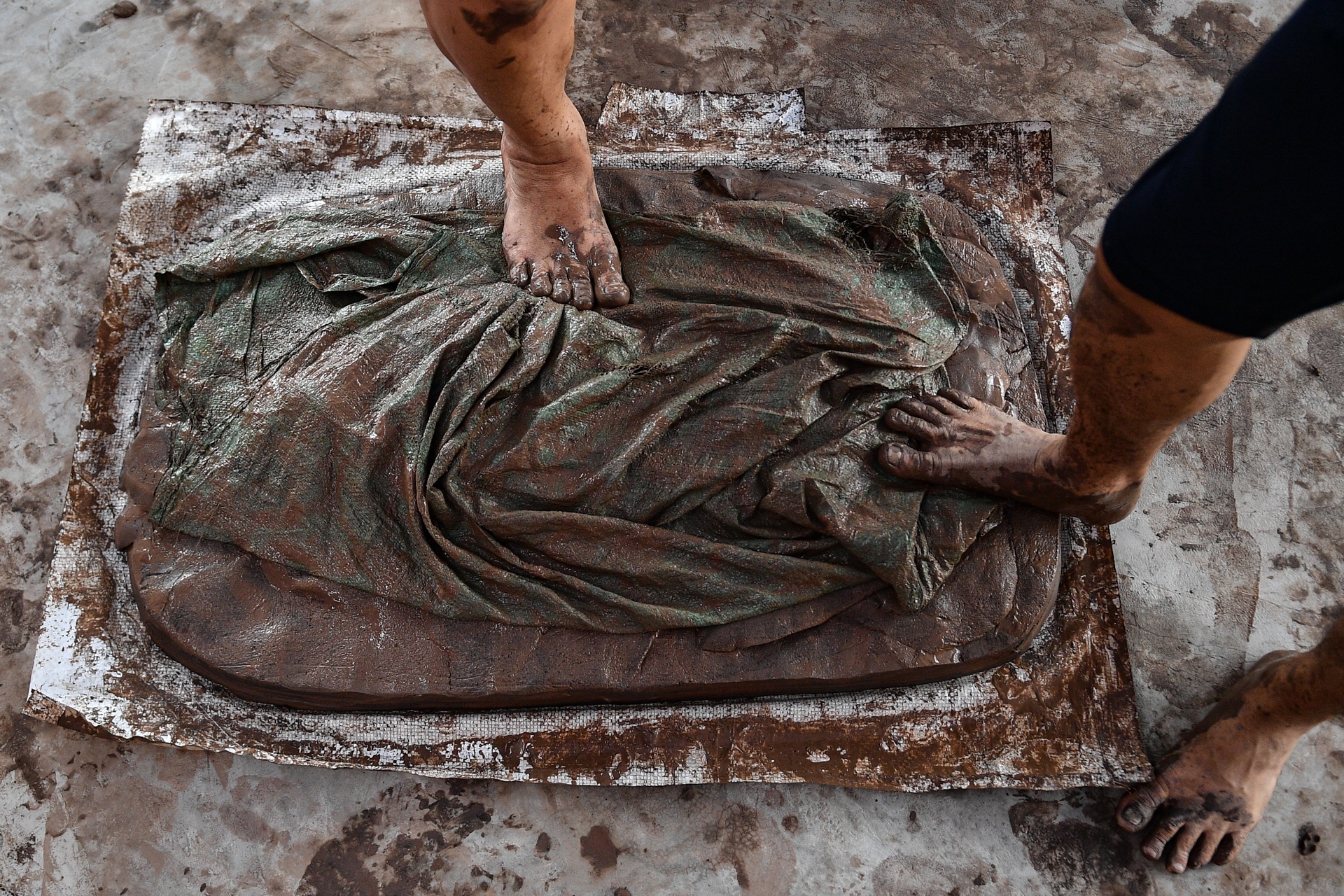 Phao dat Tu Ky no to ngang sam dip 30/4 anh 2