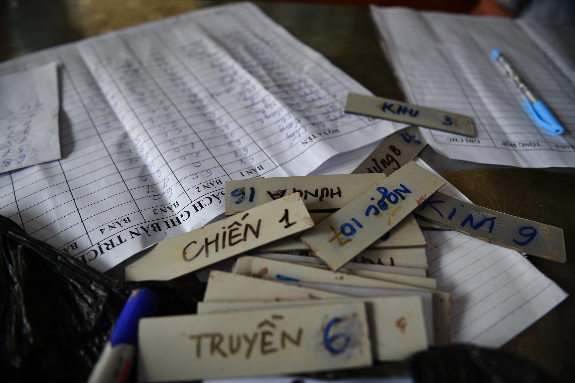 Phao dat Tu Ky no to ngang sam dip 30/4 anh 11