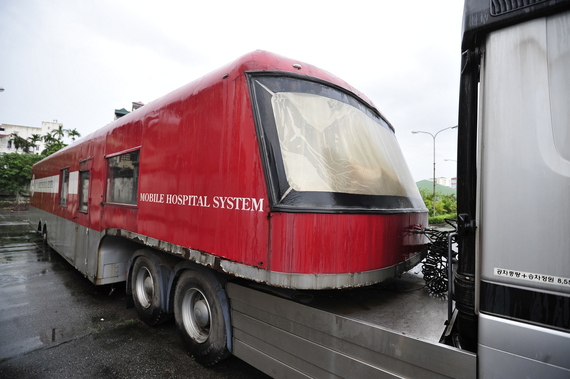 Xe Mercedes khong lo bo khong 7 nam o Ha Noi hinh anh