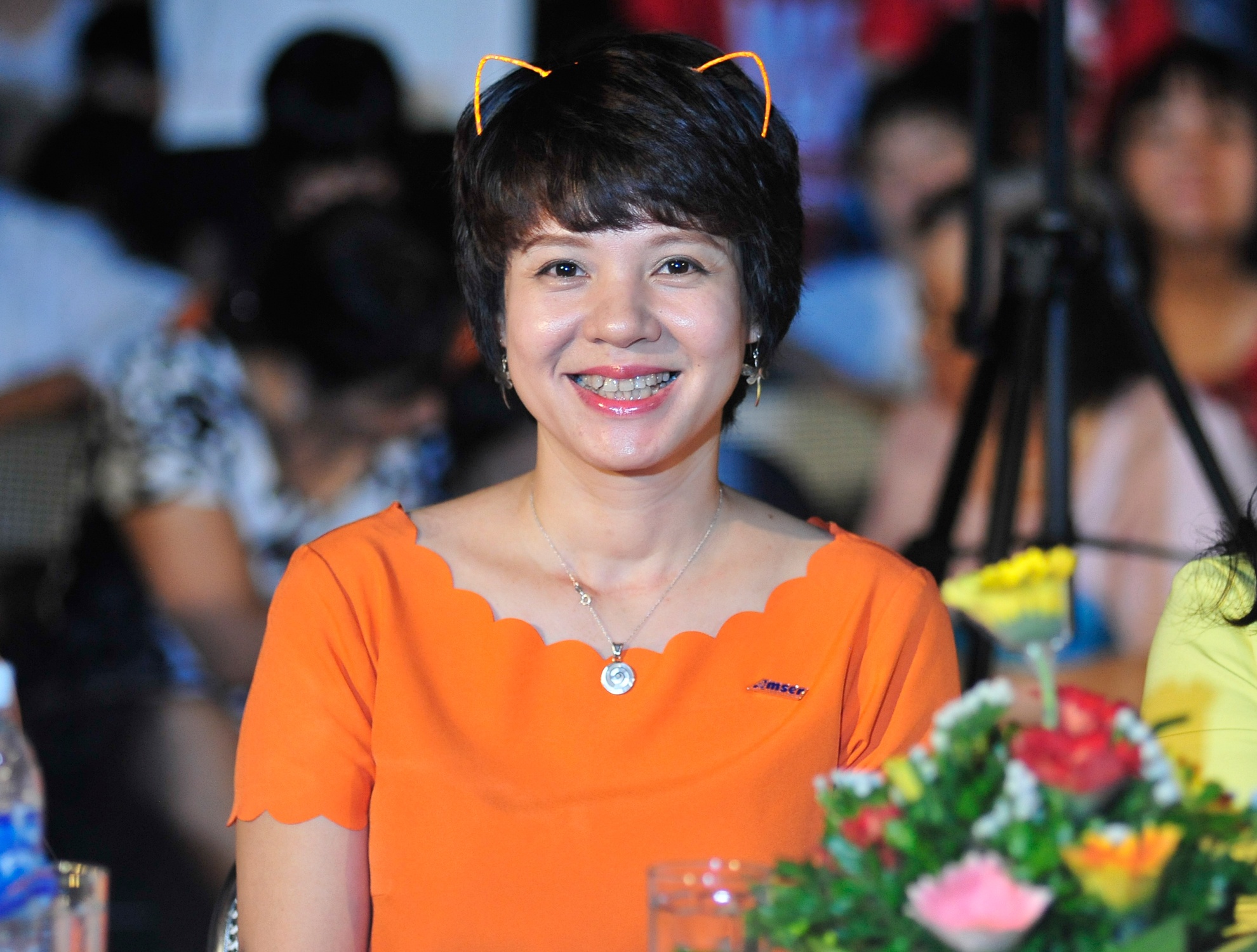 MC Diem Quynh ve truong cu xem Ngay hoi anh tai hinh anh