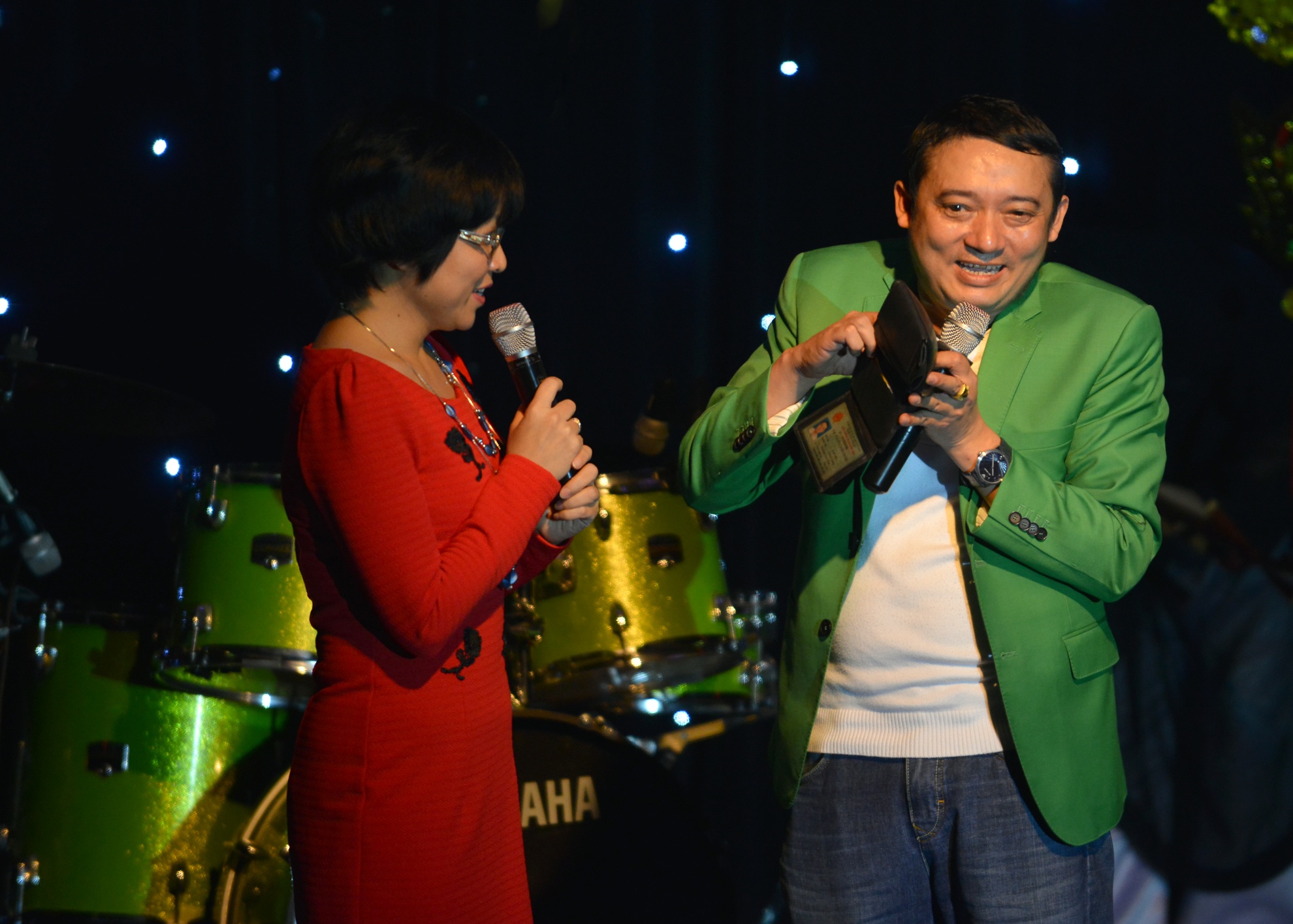 Gan 200 trieu quyen gop tai dem se chia cung NS Han Van Tinh hinh anh