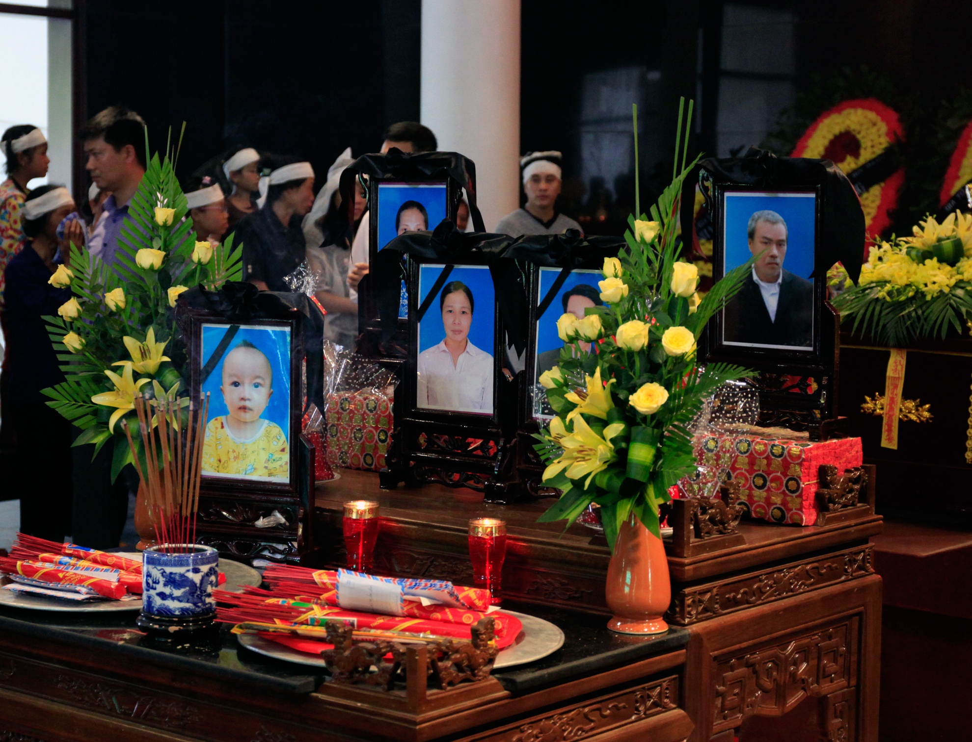 Dam tang 5 nguoi thiet mang trong vu chay luc nua dem hinh anh