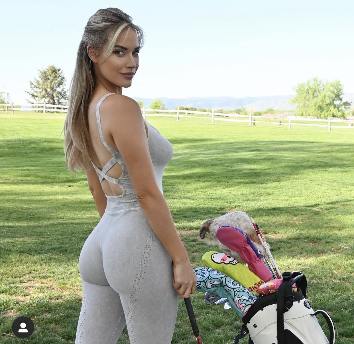 golf thu nu goi cam nhat hanh tinh anh 4